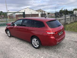 Peugeot 308 1.2 TURBO picture 2