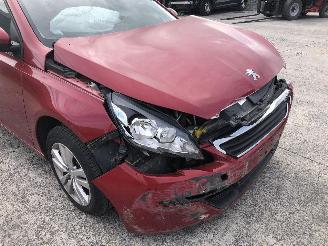 Peugeot 308 1.2 TURBO picture 9