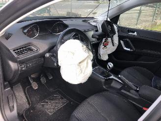 Peugeot 308 1.6 HDI picture 7