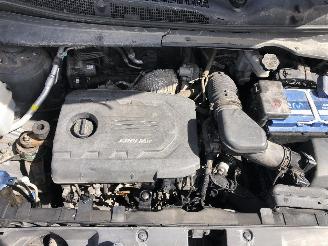 Kia Sportage 1.7 CRDI  D4FD picture 17