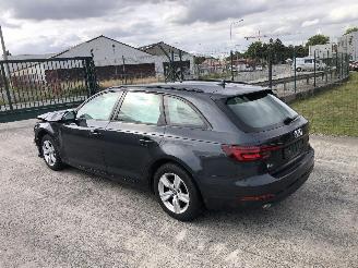 Vrakbiler auto Audi A4 COMBI  2.0 TDI 2018/8