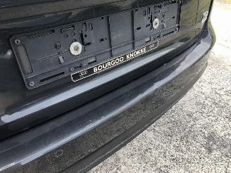 Audi A4 COMBI  2.0 TDI picture 12