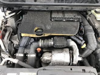 Peugeot 308 1.6 HDI AUTOMATIQUE picture 14