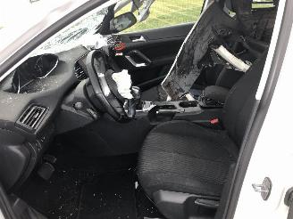 Peugeot 308 1.6 HDI AUTOMATIQUE picture 7