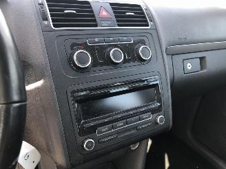 Volkswagen Touran 1.6 TDI    7 PLACES picture 7