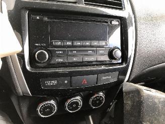 Peugeot 4008 ALLURE 1.6 HDI  4WD picture 19