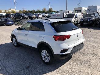 Volkswagen T-Roc 1.6 TDI picture 2