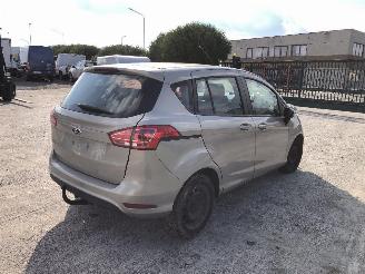Uttjänta bilar auto Ford B-Max 1.4 2013/4