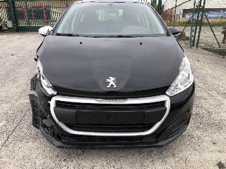Peugeot 208 LIKE 1.2 picture 14