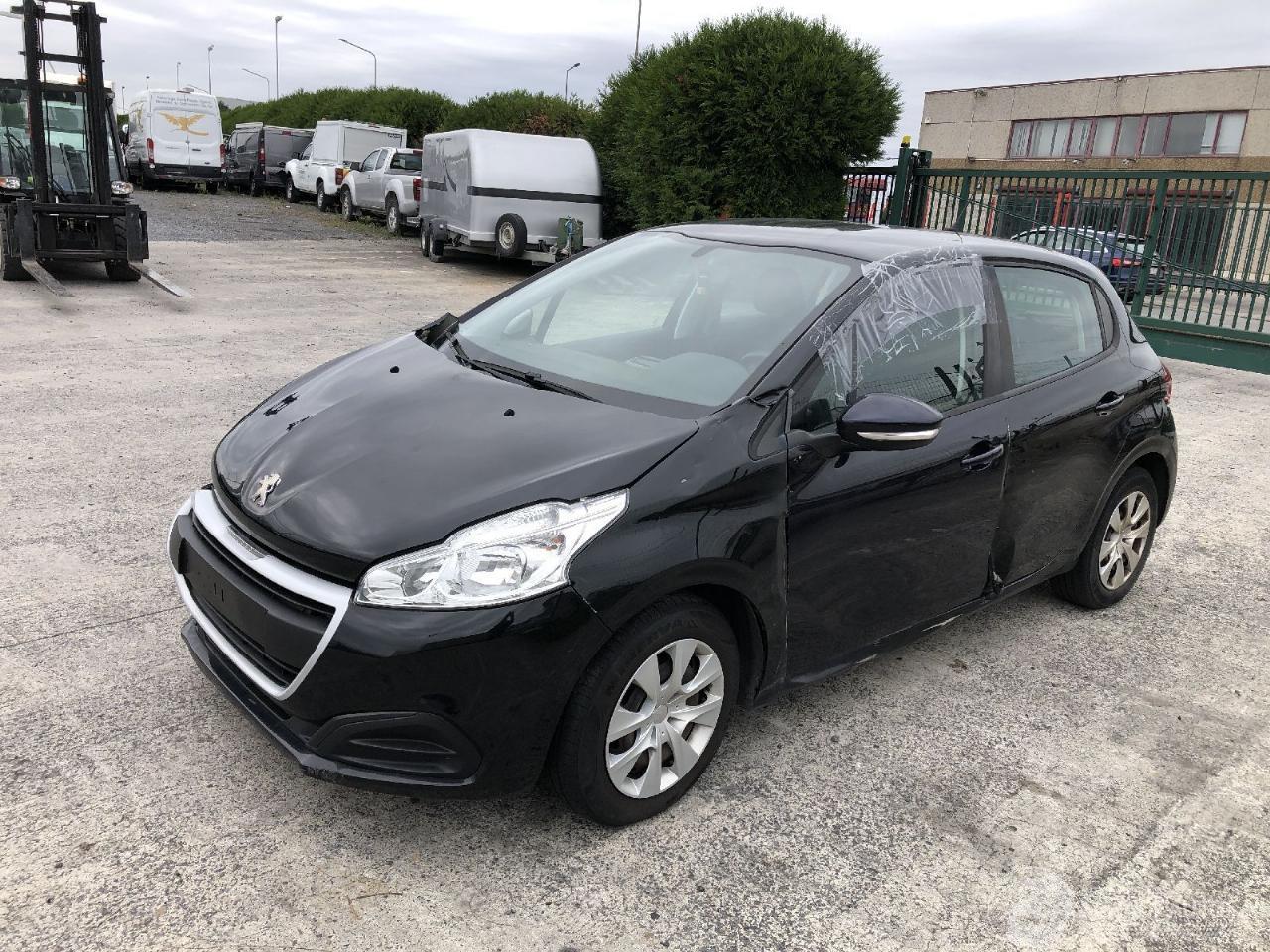 Peugeot 208 LIKE 1.2