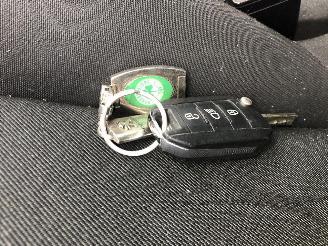 Peugeot 208 LIKE 1.2 picture 25