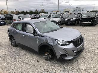 Peugeot 2008 1.2   ACTIVE PACK picture 2