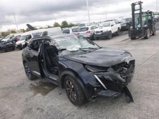 Peugeot 2008 1.2 picture 4