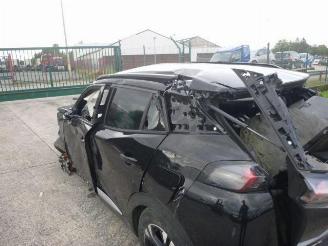 Peugeot 2008 1.2 picture 7