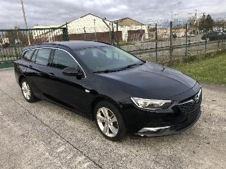Unfallwagen Opel Insignia SPORTS TOURER 1.6 D 2018/10