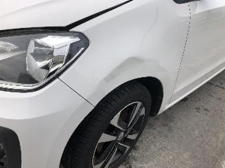 Volkswagen Up! 1.0 picture 11