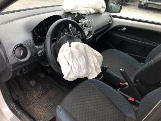 Volkswagen Up! 1.0 picture 5