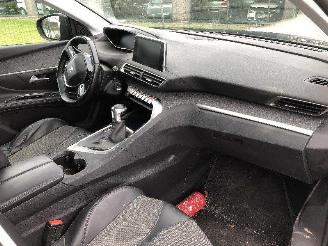 Peugeot 5008 5008  II   1.2 picture 5