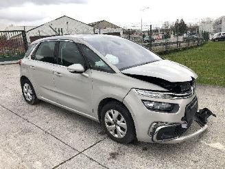 Citroën C4-picasso 1.2 turbo FEEL picture 3