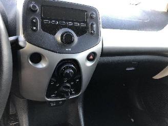Toyota Aygo 1.0 picture 15