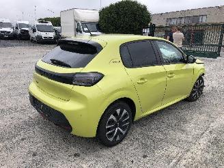 krockskadad bil auto Peugeot 208 1.2  FACELIFT 2026/2