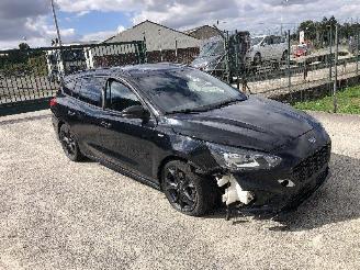 Ford Focus 1.0 ECOBOOST AUTOMATIQUE picture 4