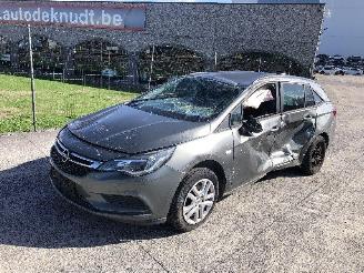 Sloopauto Opel Astra 1.0 TURBO  B10XFT 2018/6