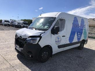 Schadeauto Renault Master 2.3 dci 2021/1