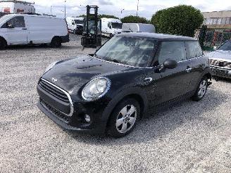 Schadeauto Mini One 1.2 2016/4