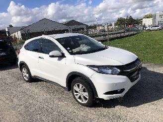 damaged passenger cars Honda Hr-v 1.6  CDTI 2017/3