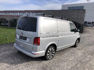 Avarii autoturisme Volkswagen Transporter 2.0 TDI  150 2020/7