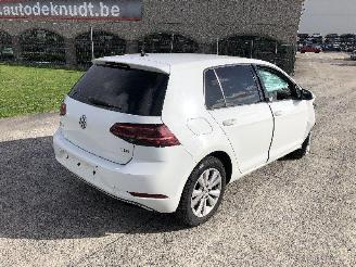 skadebil auto Volkswagen Golf VII  1.6 TDI  DDYA 2018/4
