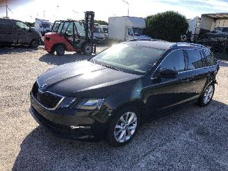 Skoda Octavia 1.6 TDI picture 2