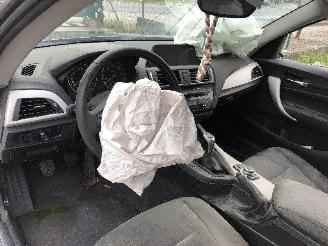 BMW 1-serie 2.0 D picture 5
