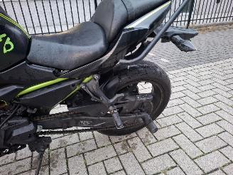 Kawasaki Ninja 650  picture 5