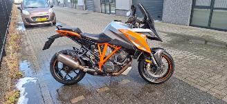 skadebil motor KTM 1290 Super Duke R super duke gt 2016/1