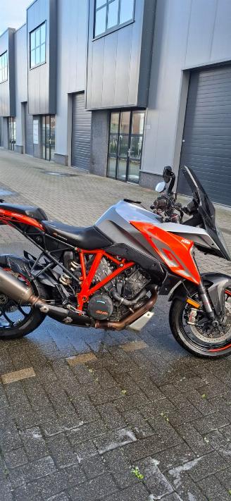 KTM 1290 Super Duke R super duke gt picture 2