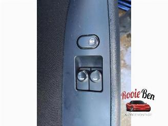 Hyundai I-30 i30 Crosswagon (WWH), Combi, 2007 / 2012 1.4 CVVT 16V picture 21