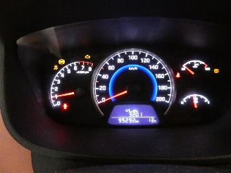 Hyundai I-10 TWIST picture 13