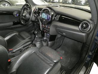 Mini Cooper 1.5D COOPER D picture 12