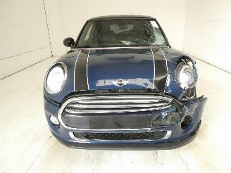 Mini Cooper 1.5D COOPER D picture 2