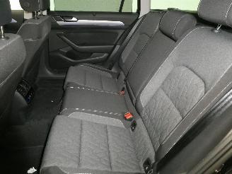 Volkswagen Passat VARIANT 1.4 TSI picture 17