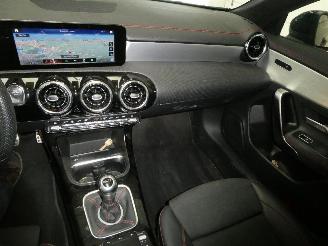 Mercedes Cla-klasse  picture 11