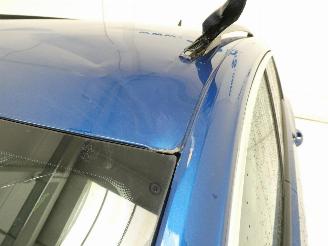 Volkswagen T-Roc  picture 6