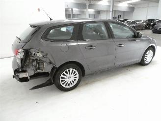 Peugeot 308 II SW ACTIVE picture 9