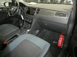 Volkswagen Golf Sportsvan 1.6D SPORTSVAN COMFO picture 12