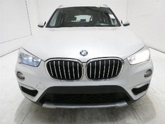 BMW X1 SDRIVE18I picture 2