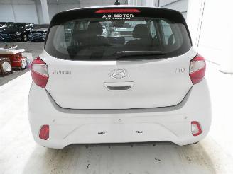 Hyundai I-10  picture 7