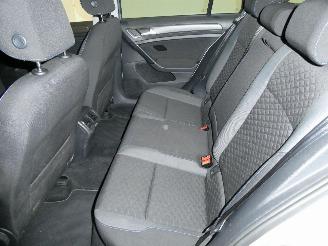 Volkswagen Golf 1.6D VARIANT COMFORT picture 21