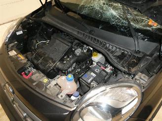 Fiat 500L CITY CROSS picture 25